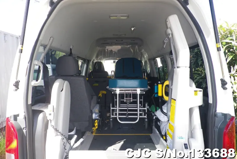 2013 Toyota / Hiace Stock No. 133688