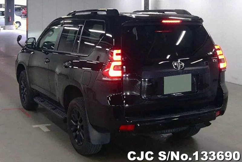 Toyota Land Cruiser Prado in Black for Sale Image 1