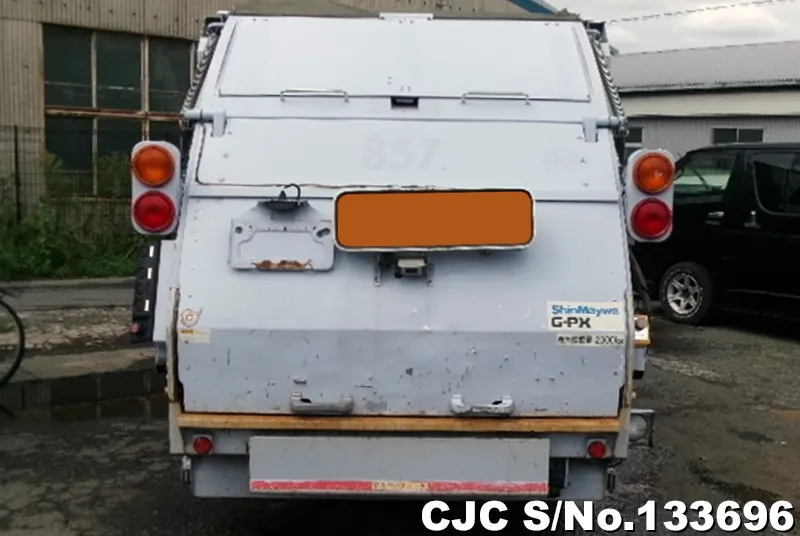 2013 Hino / Dutro Stock No. 133696