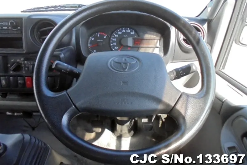 2016 Toyota / Dyna Stock No. 133697