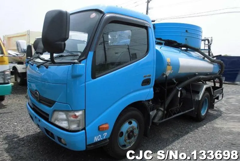 2014 Hino / Dutro Stock No. 133698