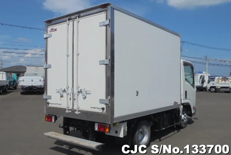 2011 Nissan / Atlas Stock No. 133700