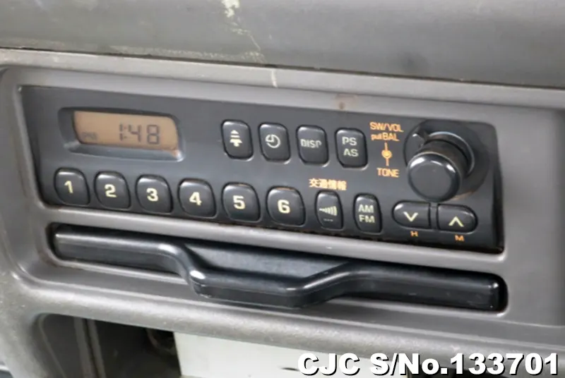 2003 Isuzu / Elf Stock No. 133701