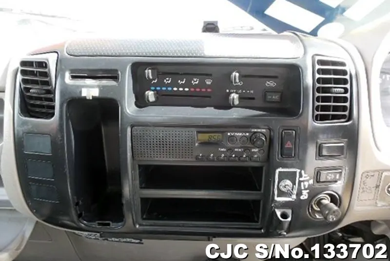 2007 Hino / Dutro Stock No. 133702