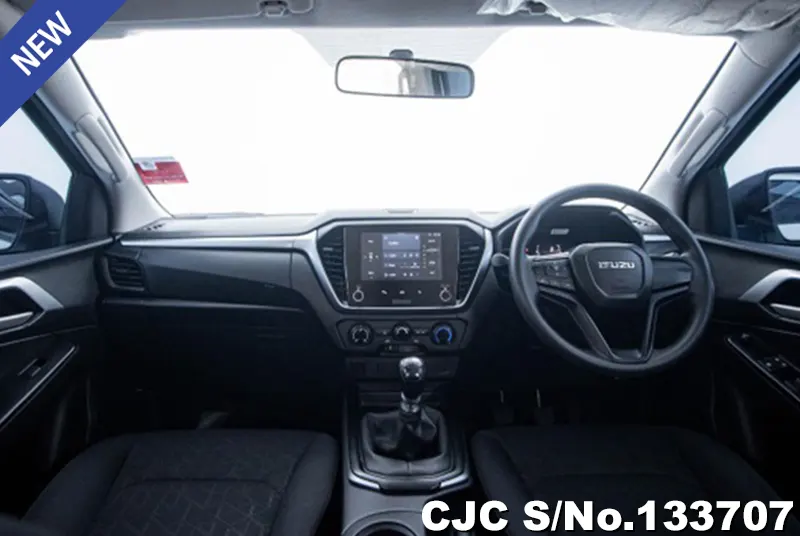 Isuzu D-Max in White for Sale Image 5