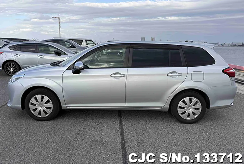2016 Toyota / Corolla Fielder Stock No. 133712