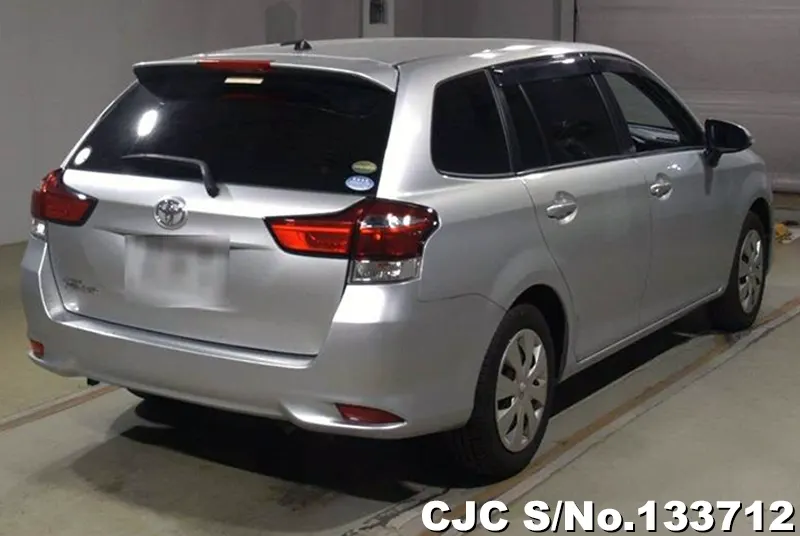 2016 Toyota / Corolla Fielder Stock No. 133712