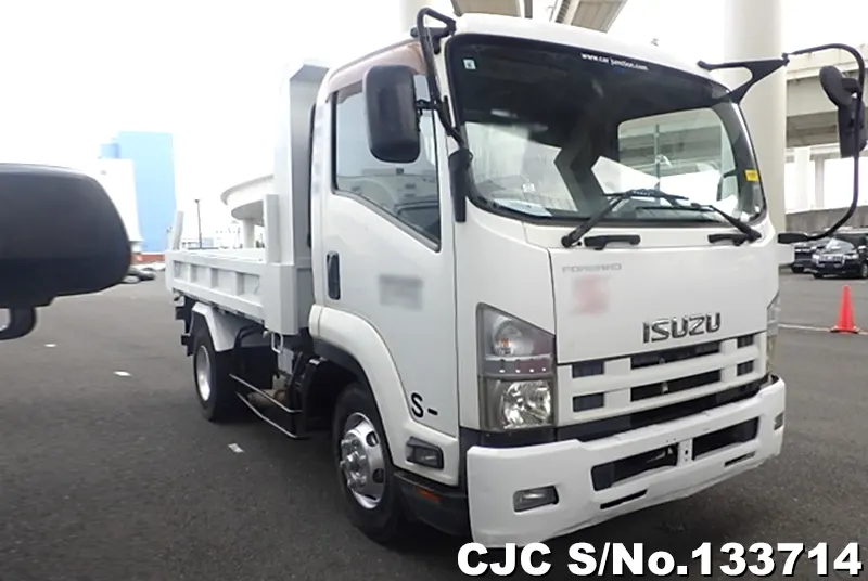 Isuzu / Forward 2012