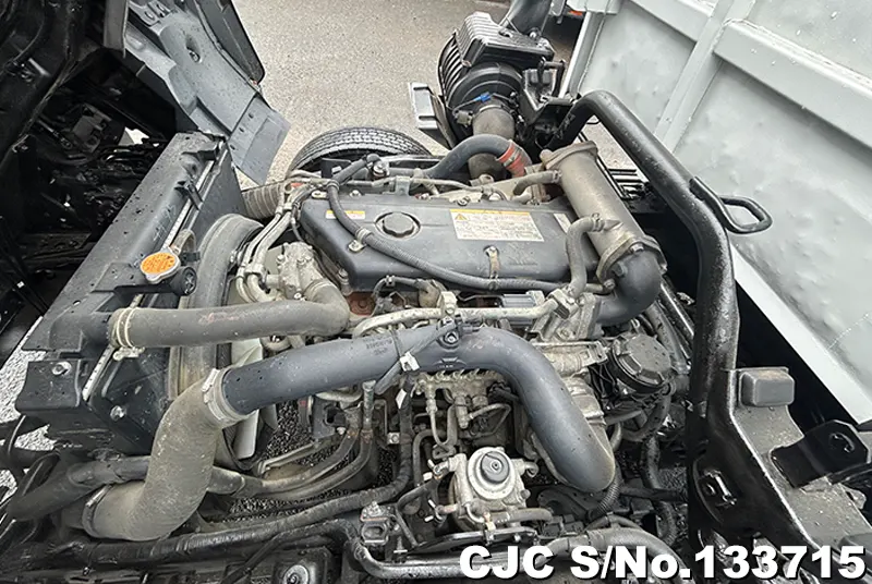 2011 Isuzu / Forward Stock No. 133715