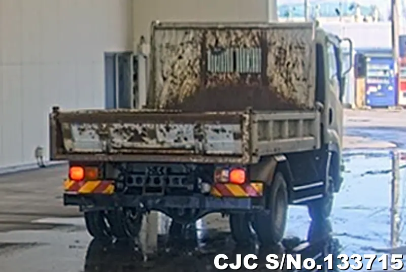 2011 Isuzu / Forward Stock No. 133715