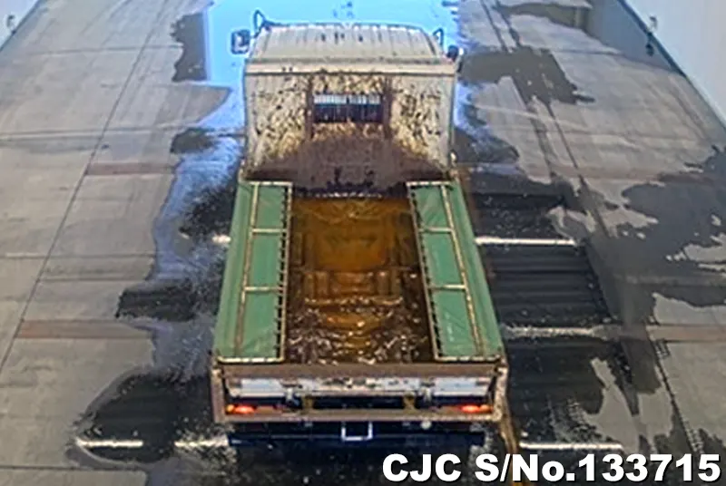 2011 Isuzu / Forward Stock No. 133715