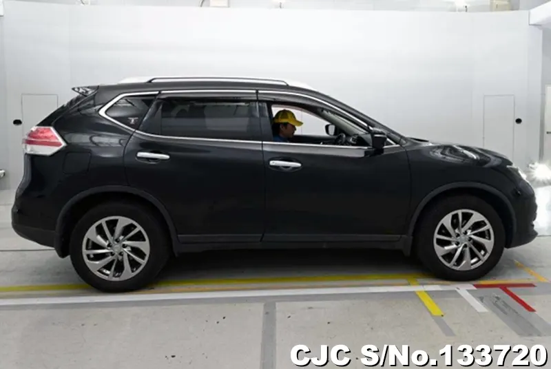 2017 Nissan / X-Trail Stock No. 133720
