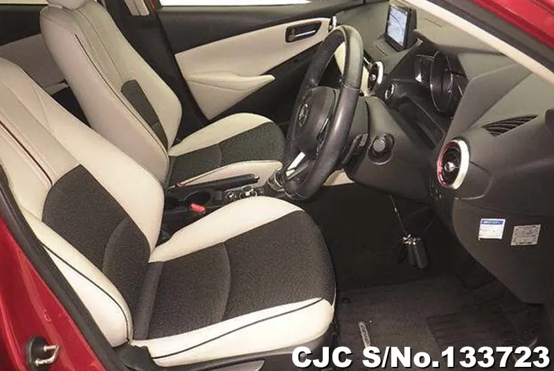 2017 Mazda / Demio Stock No. 133723