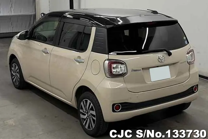2017 Toyota / Passo Stock No. 133730