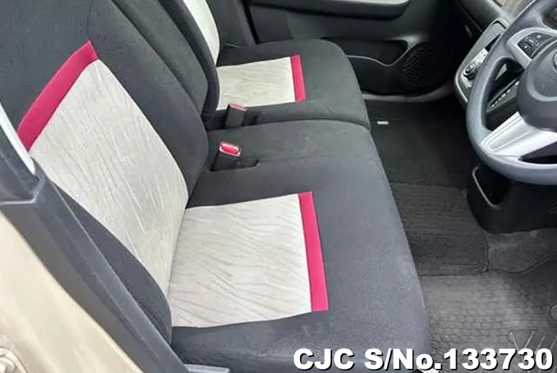 2017 Toyota / Passo Stock No. 133730