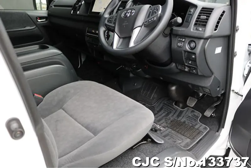 2026 Toyota / Hiace Stock No. 133737
