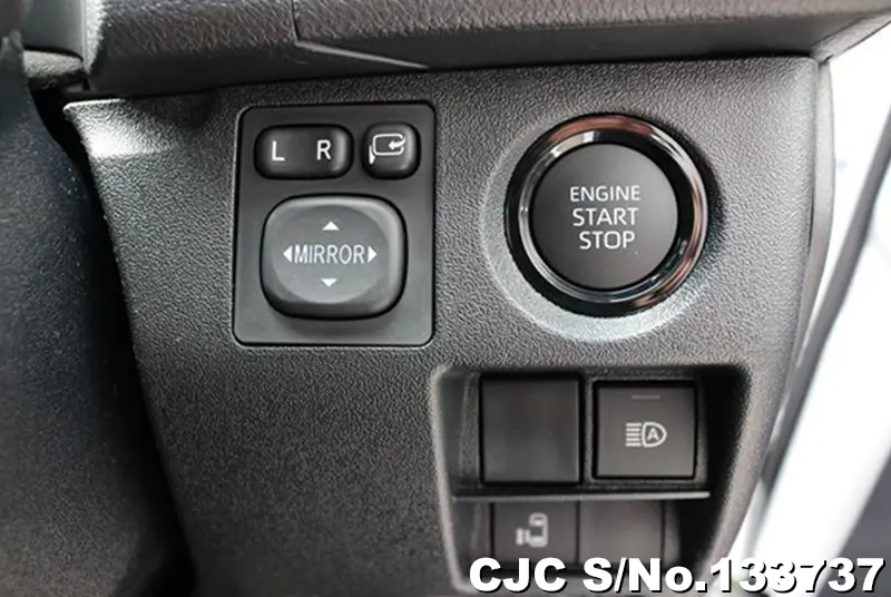 2026 Toyota / Hiace Stock No. 133737