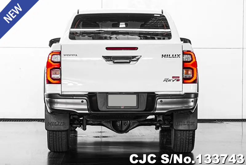 2024 Toyota / Hilux / Revo Stock No. 133743