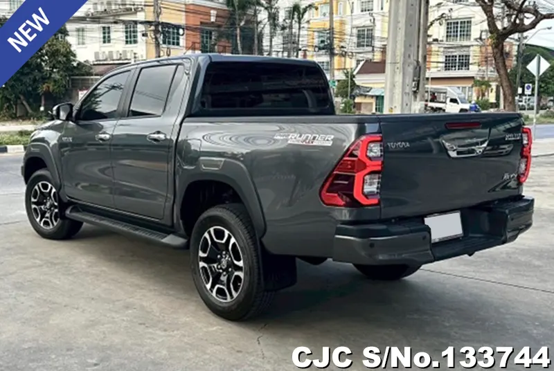 2024 Toyota / Hilux / Revo Stock No. 133744