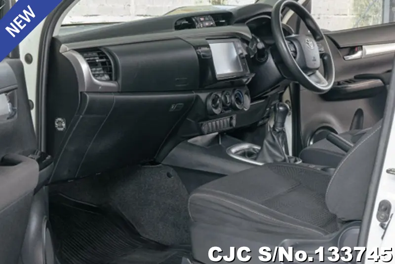 2022 Toyota / Hilux / Revo Stock No. 133745