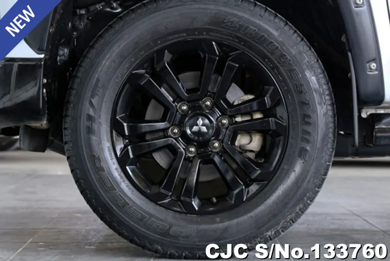 2023 Mitsubishi / Triton Stock No. 133760