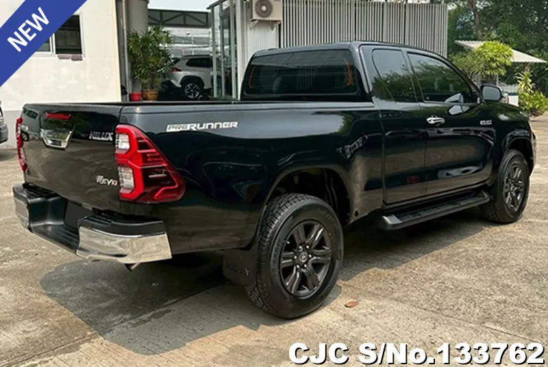 2021 Toyota / Hilux / Revo Stock No. 133762