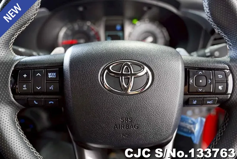 2024 Toyota / Hilux / Revo Stock No. 133763