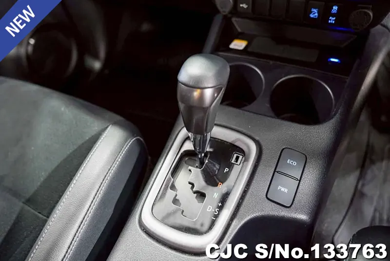 2024 Toyota / Hilux / Revo Stock No. 133763