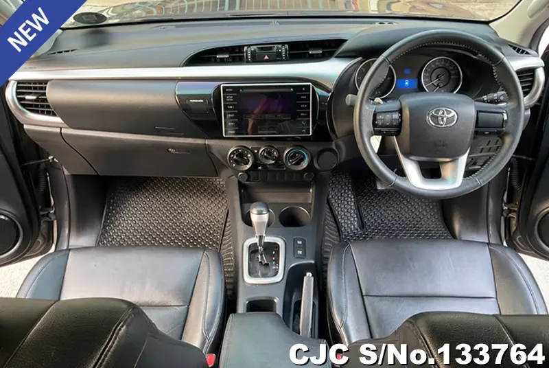2016 Toyota / Hilux / Revo Stock No. 133764