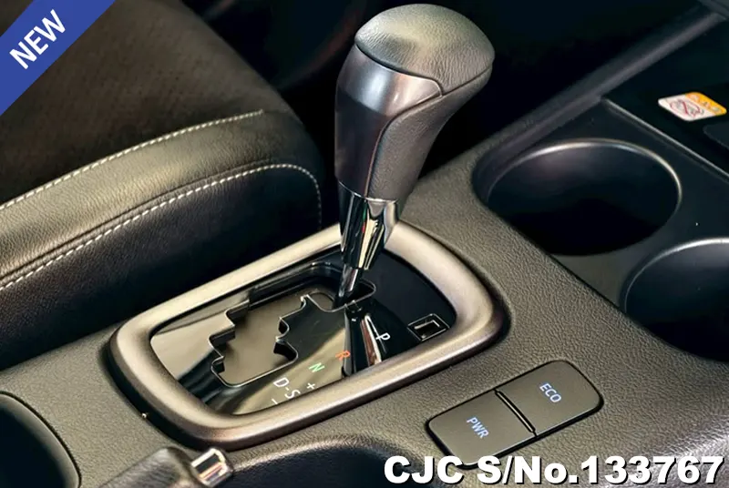 2025 Toyota / Hilux / Revo Stock No. 133767