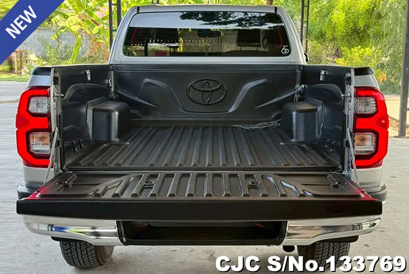 2022 Toyota / Hilux / Revo Stock No. 133769