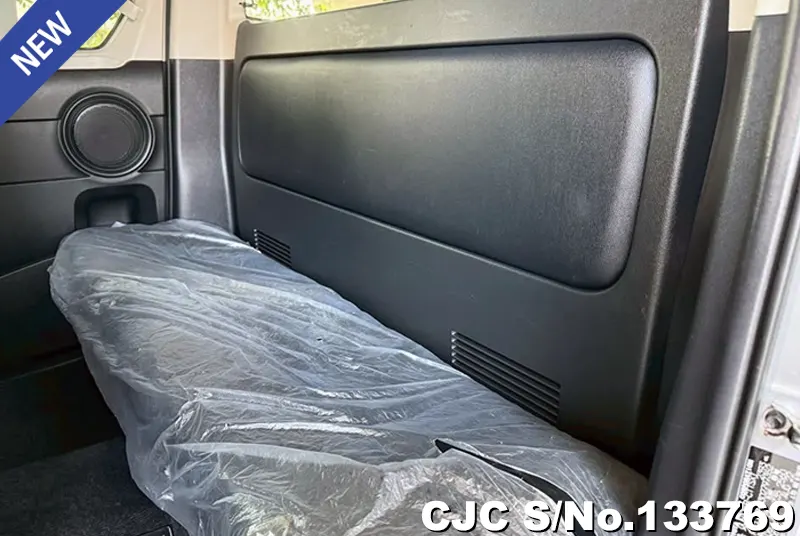 2022 Toyota / Hilux / Revo Stock No. 133769