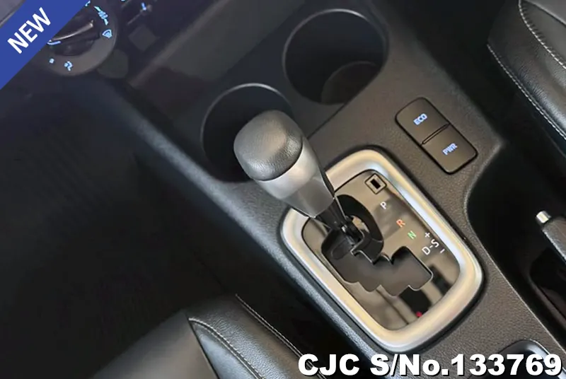 2022 Toyota / Hilux / Revo Stock No. 133769
