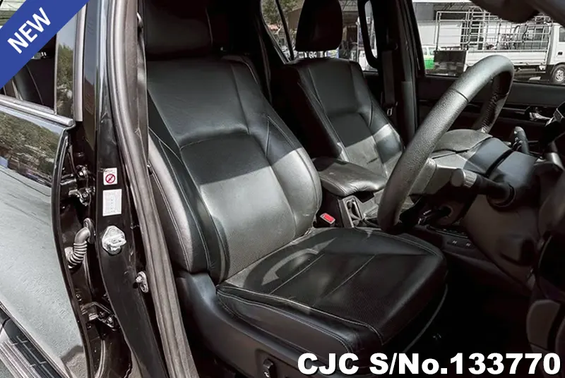 2018 Toyota / Hilux / Revo Stock No. 133770