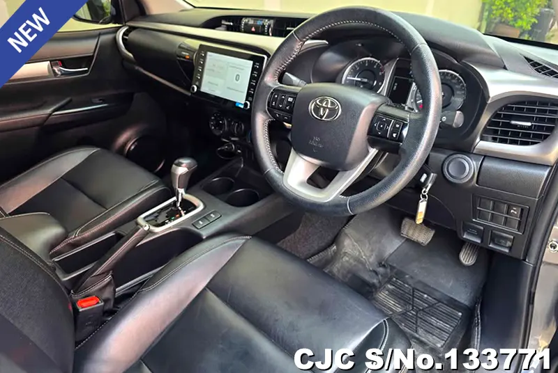2023 Toyota / Hilux / Revo Stock No. 133771