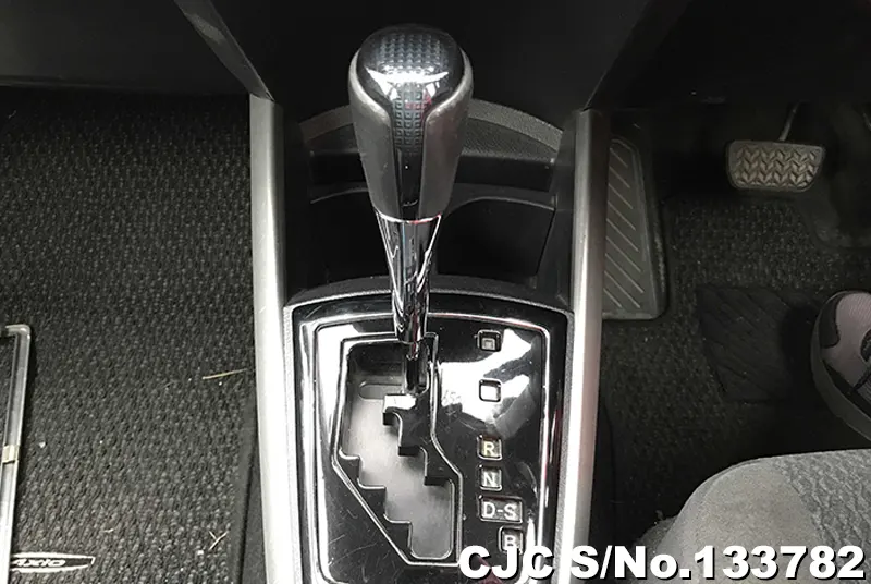 2018 Toyota / Corolla Axio Stock No. 133782