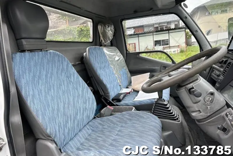 1994 Mitsubishi / Canter Stock No. 133785