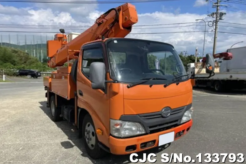 2015 Hino / Dutro Stock No. 133793