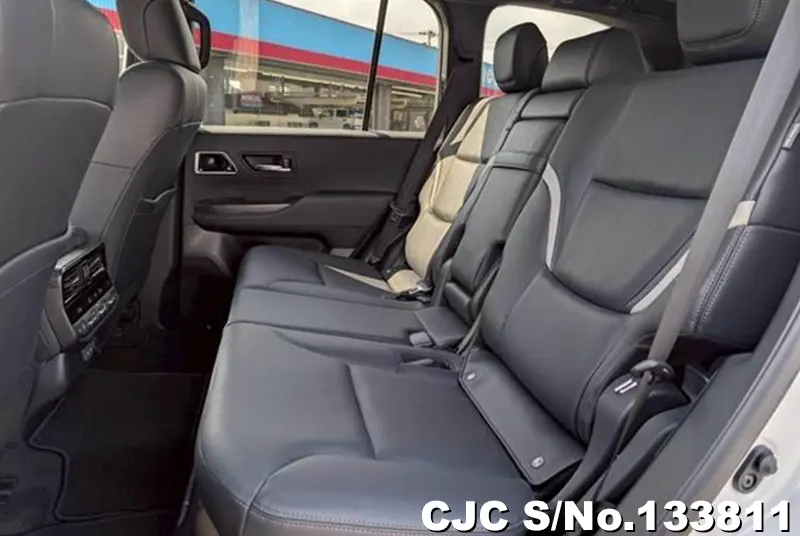 2025 Toyota / Land Cruiser Stock No. 133811