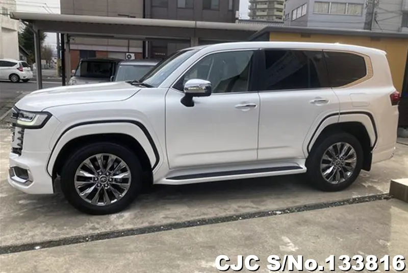 2024 Toyota / Land Cruiser Stock No. 133816