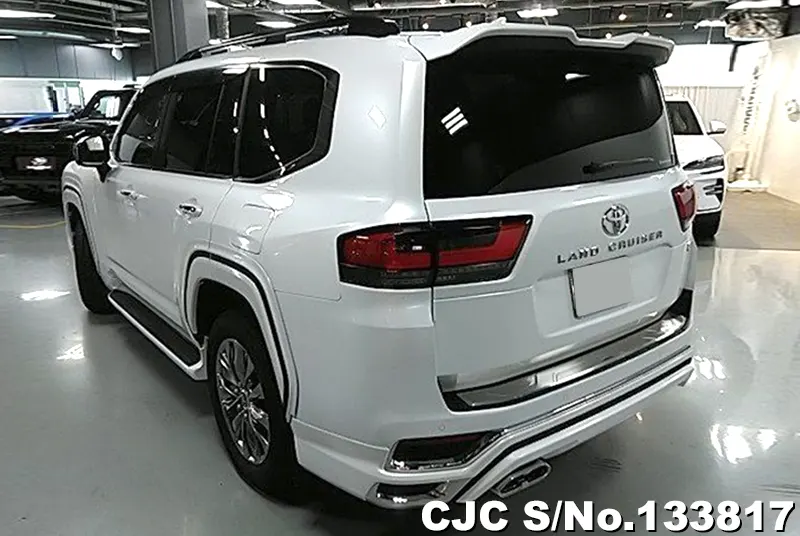 2024 Toyota / Land Cruiser Stock No. 133817