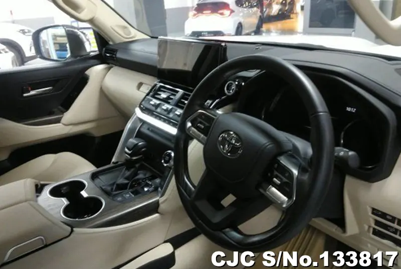 2024 Toyota / Land Cruiser Stock No. 133817