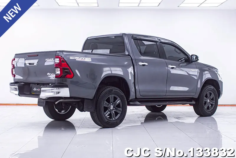 2021 Toyota / Hilux / Revo Stock No. 133832