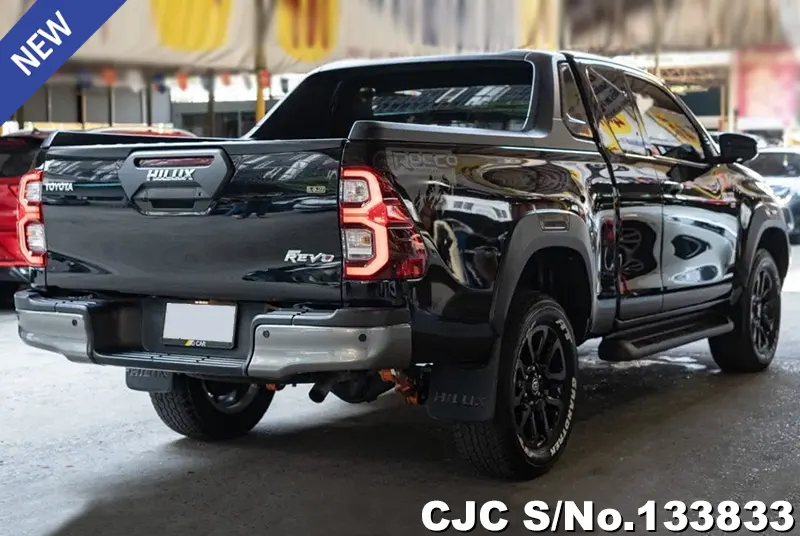 2021 Toyota / Hilux / Revo Rocco Stock No. 133833
