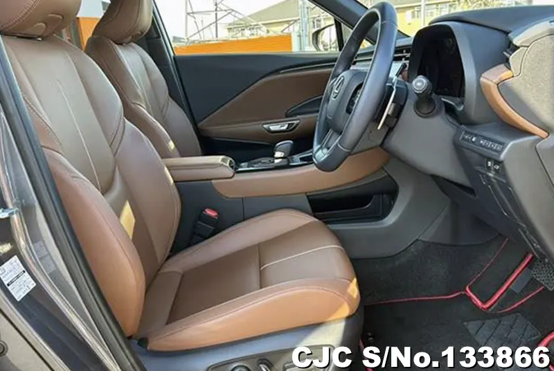 2025 Lexus / LBX Stock No. 133866