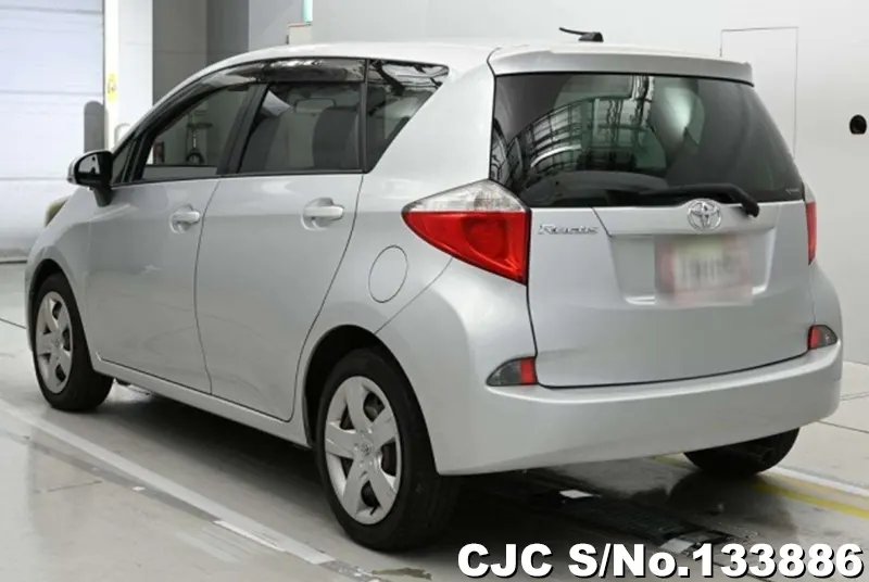 2011 Toyota / Ractis Stock No. 133886
