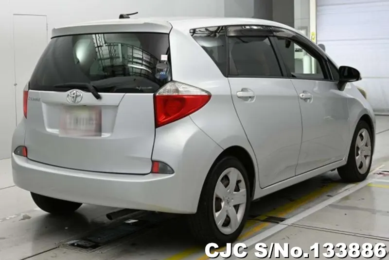 2011 Toyota / Ractis Stock No. 133886