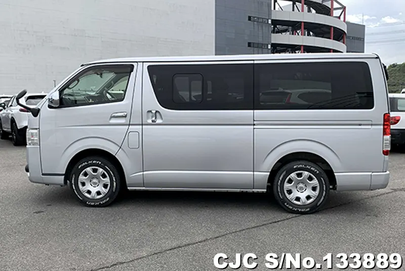 2016 Toyota / Hiace Stock No. 133889