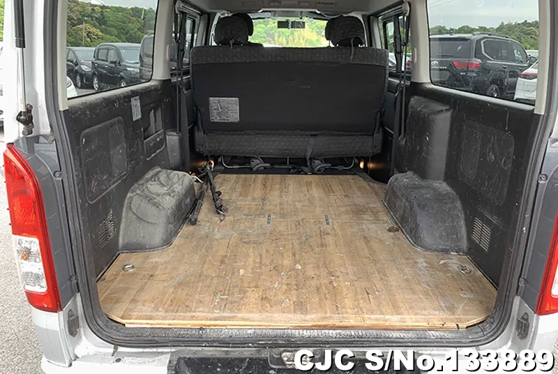 2016 Toyota / Hiace Stock No. 133889