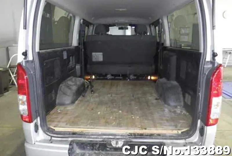 2016 Toyota / Hiace Stock No. 133889